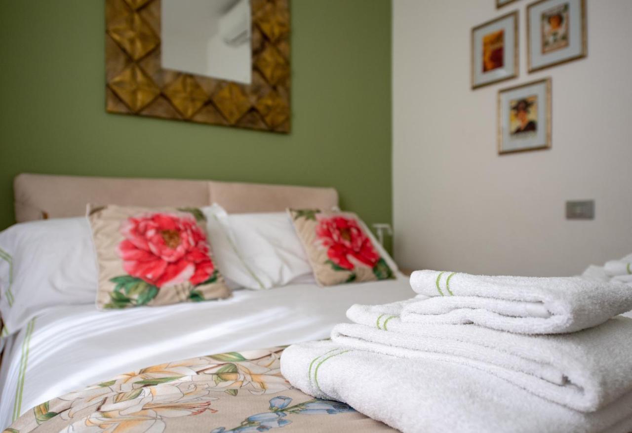 מילאנו Madeleine Apartments - Residenza Belle Epoque מראה חיצוני תמונה